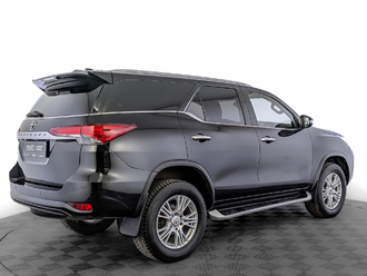 фото Toyota Fortuner II 2018