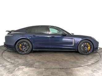 фото Porsche Panamera II 2022