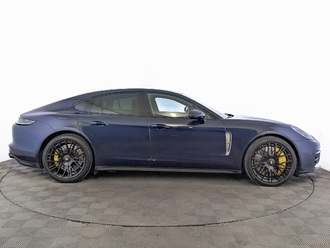 фото Porsche Panamera II 2022