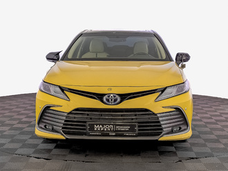фото Toyota Camry VIII 2022