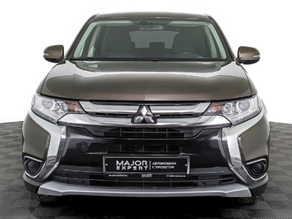 фото Mitsubishi Outlander III 2018