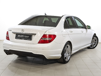 фото Mercedes-Benz C (W/S204) 2013