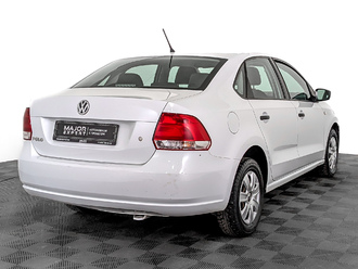 фото Volkswagen Polo Sedan 2015