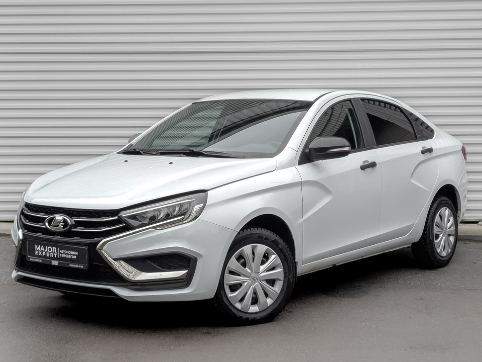 Lada Vesta с пробегом в автосалоне Форис Авто