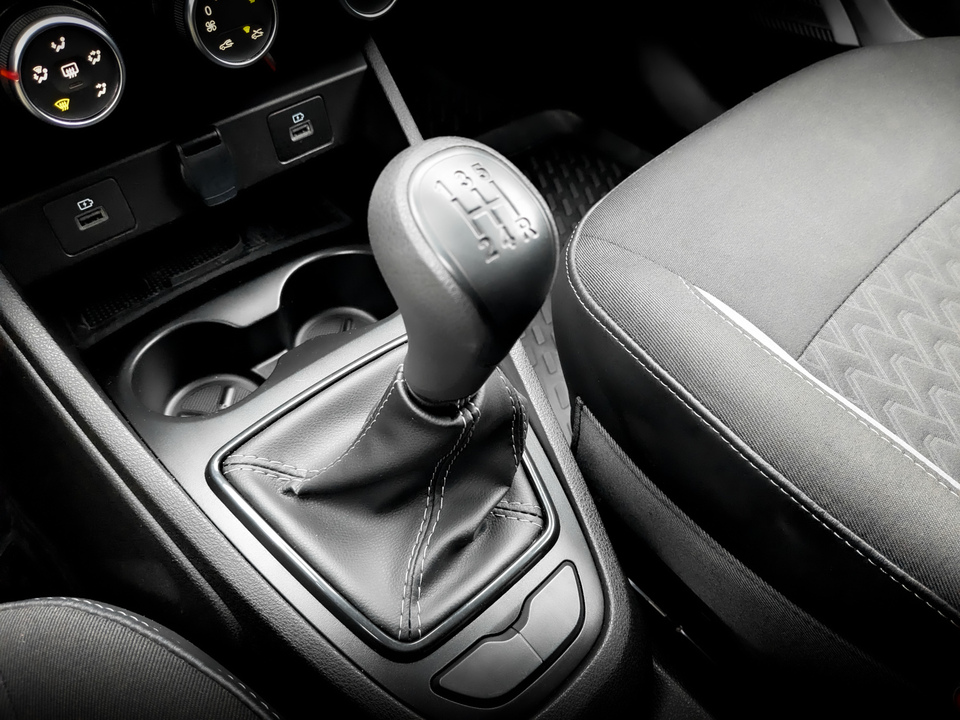 Lada Vesta с пробегом в автосалоне Форис Авто