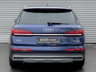 фото Audi Q7 (4M) 2022