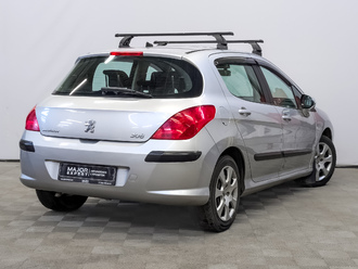 фото Peugeot 308 2011