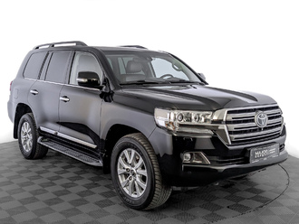 фото Toyota Land Cruiser 200 2017