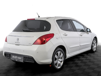 фото Peugeot 308 2011