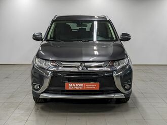 фото Mitsubishi Outlander III 2018