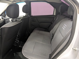 фото Renault Logan 2012