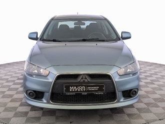 фото Mitsubishi Lancer X 2011