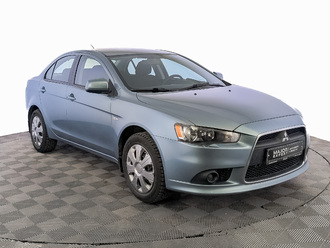 фото Mitsubishi Lancer X 2011