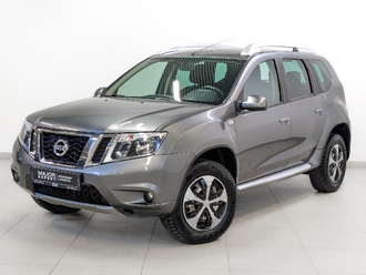 фото Nissan Terrano D10 2017