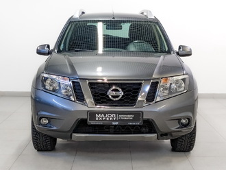фото Nissan Terrano D10 2017