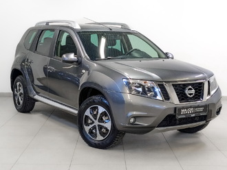 фото Nissan Terrano D10 2017