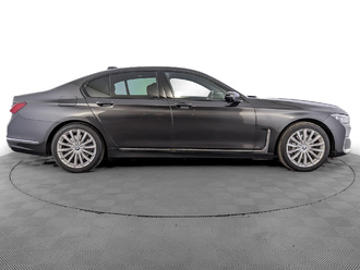 фото BMW 7 (G11/G12) 2022