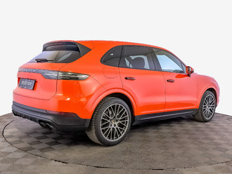 фото Porsche Cayenne III 2020
