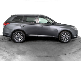 фото Mitsubishi Outlander III 2019