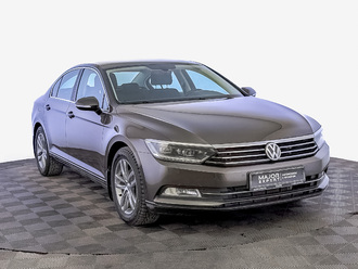 фото Volkswagen Passat B8 2017