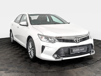 фото Toyota Camry VII 2016