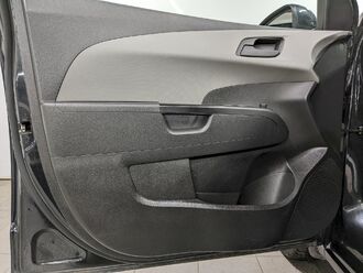 фото Chevrolet Aveo 2015 с пробегом