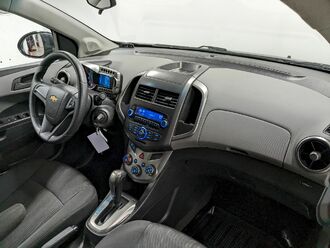 фото Chevrolet Aveo 2015 с пробегом