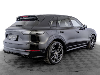 фото Porsche Cayenne III 2021