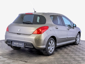 фото Peugeot 308 2010