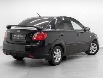 фото Kia Rio II 2011