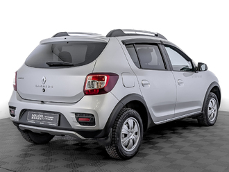 фото Renault Sandero II 2018