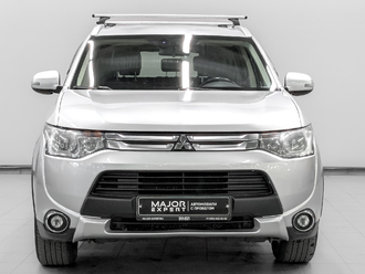 фото Mitsubishi Outlander III 2014