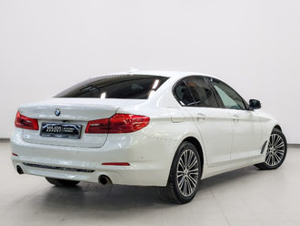 фото BMW 5 (G30/F90) 2019