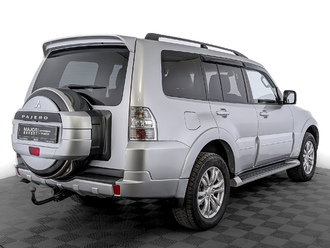 фото Mitsubishi Pajero IV 2013