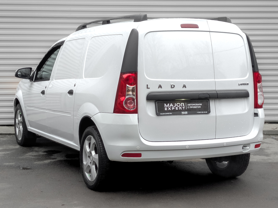 Lada Largus с пробегом в автосалоне Форис Авто