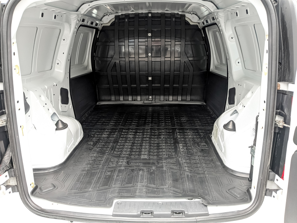 Lada Largus с пробегом в автосалоне Форис Авто