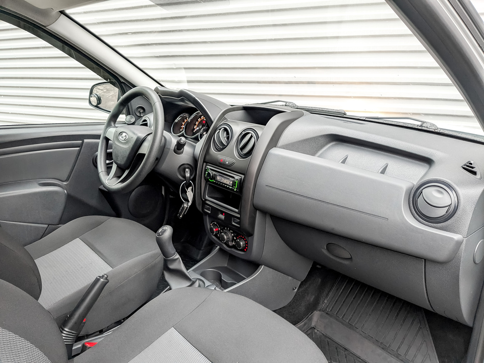 Lada Largus с пробегом в автосалоне Форис Авто