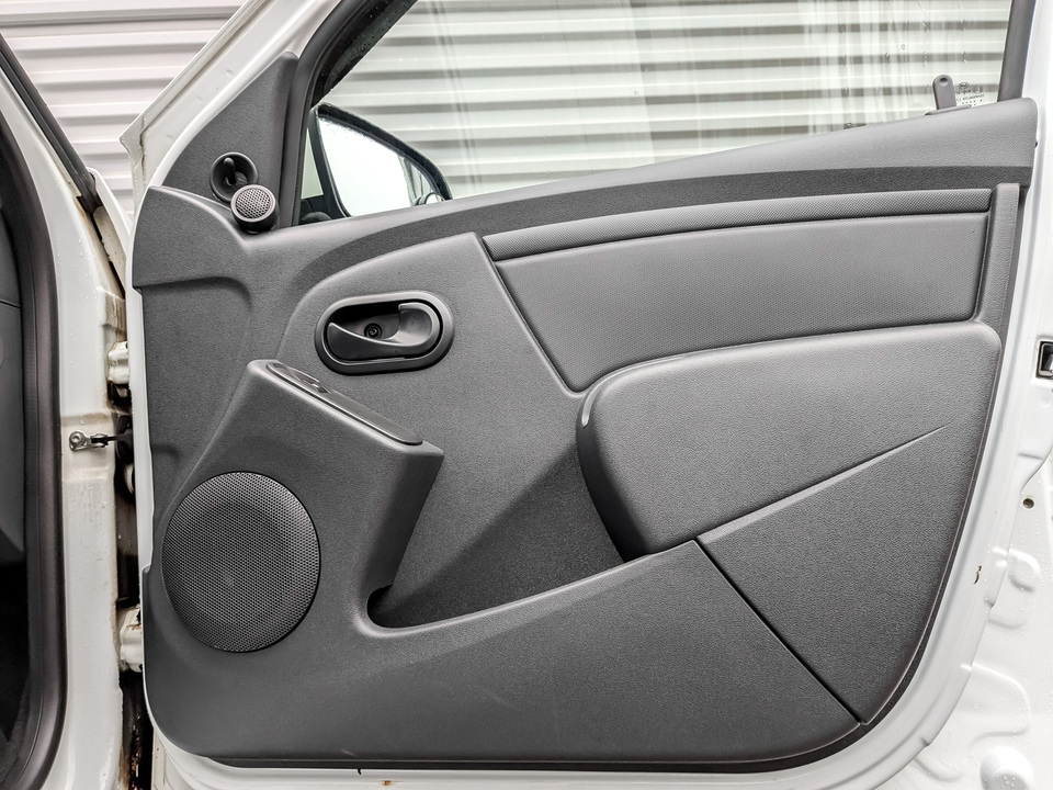 Lada Largus с пробегом в автосалоне Форис Авто