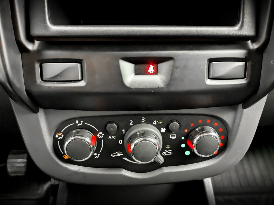 Lada Largus с пробегом в автосалоне Форис Авто