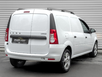 фото Lada Largus 2024