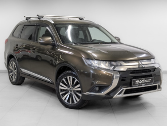 фото Mitsubishi Outlander III 2019