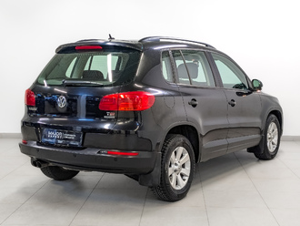фото Volkswagen Tiguan I 2011