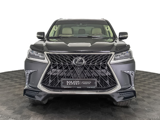 фото Lexus LX III 2020