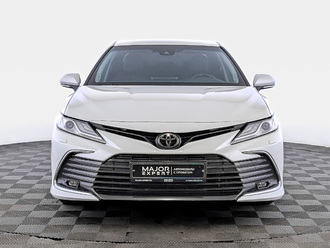 фото Toyota Camry VIII 2021