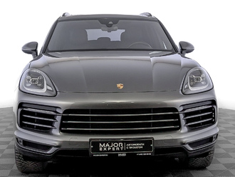 фото Porsche Cayenne III 2019
