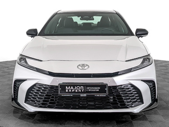 фото Toyota Camry IX 2024