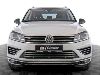 фото Volkswagen Touareg II 2018