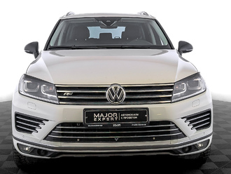 фото Volkswagen Touareg II 2018