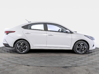 фото Hyundai Solaris II 2022