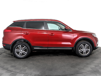 фото Geely Atlas 2021